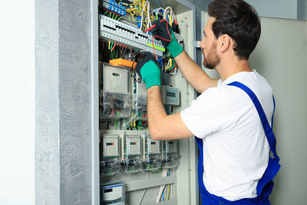 Best Emergency Electrician Near Me  in Hortonville, WI