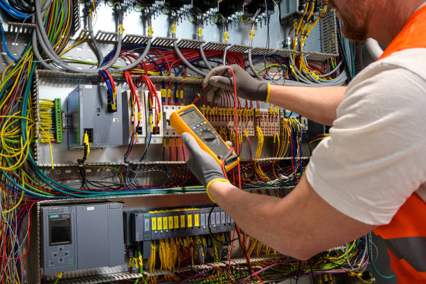 Best Circuit Breaker Repair  in Hortonville, WI